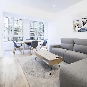Central Luxury Boutiques - Sshousing Apartment